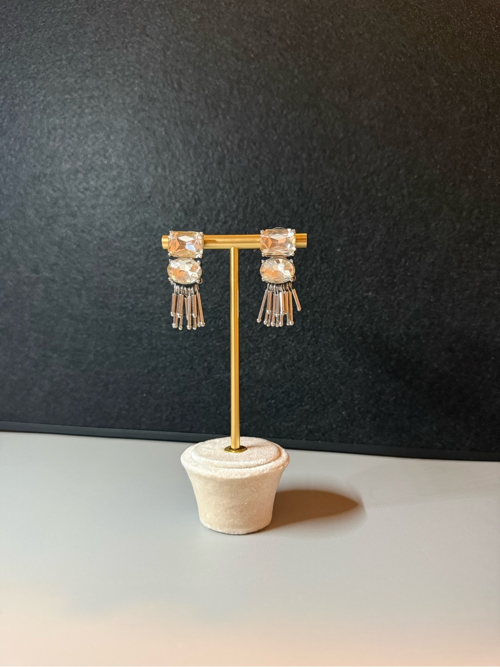 Silver Crystal Tassel Statement Earrings NWT 🗽